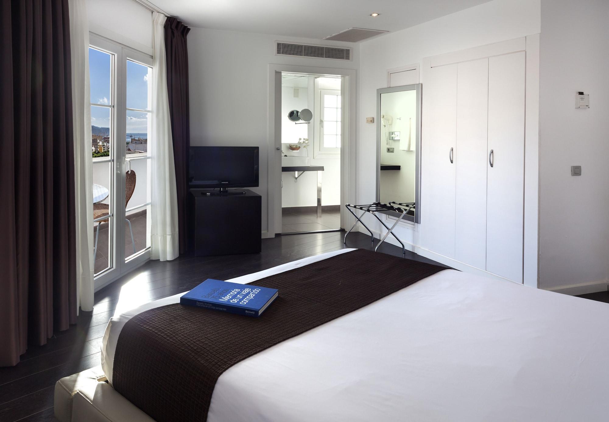 Occidental Santa Cruz Contemporaneo Hotel Exterior photo