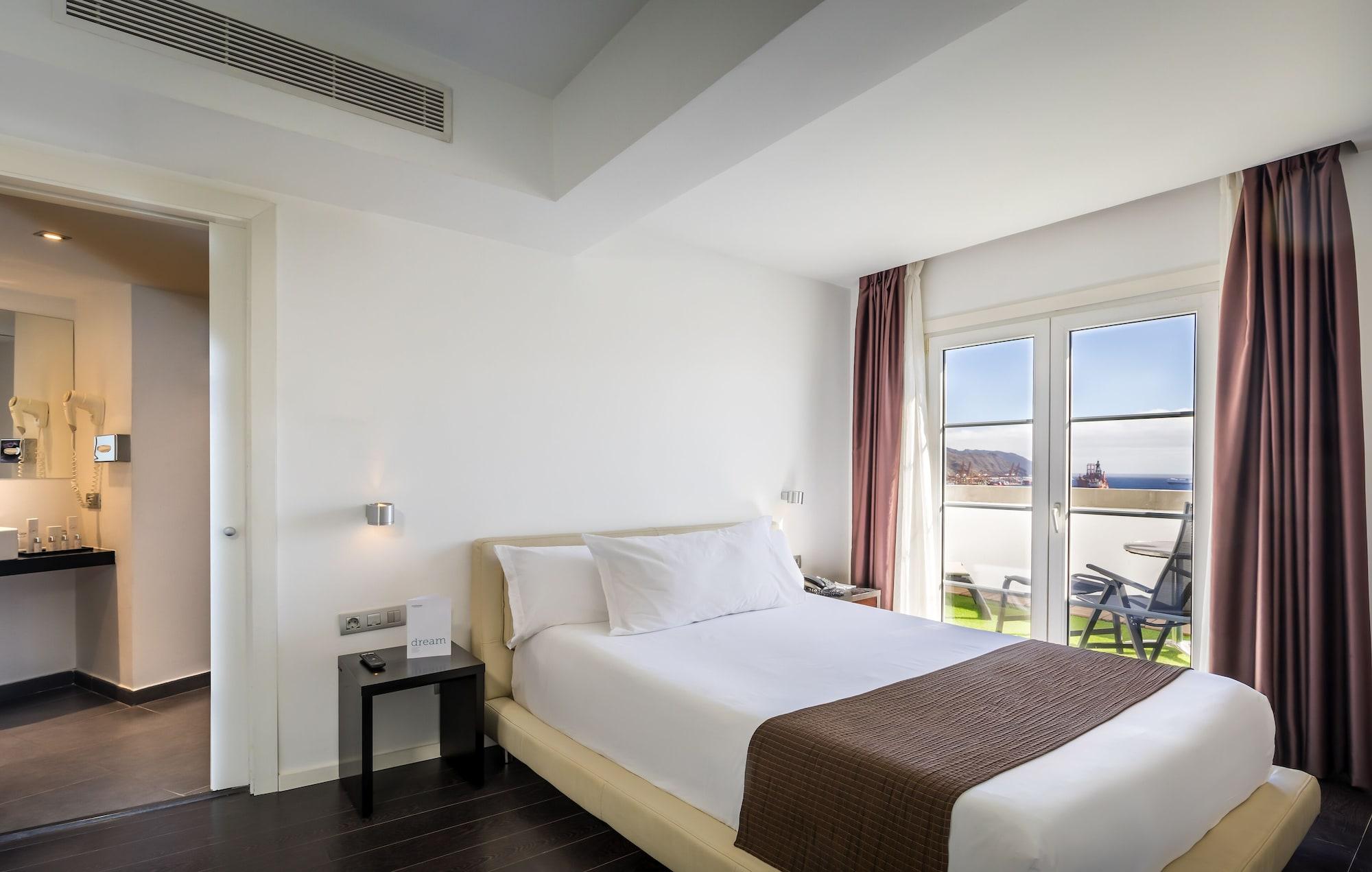 Occidental Santa Cruz Contemporaneo Hotel Exterior photo