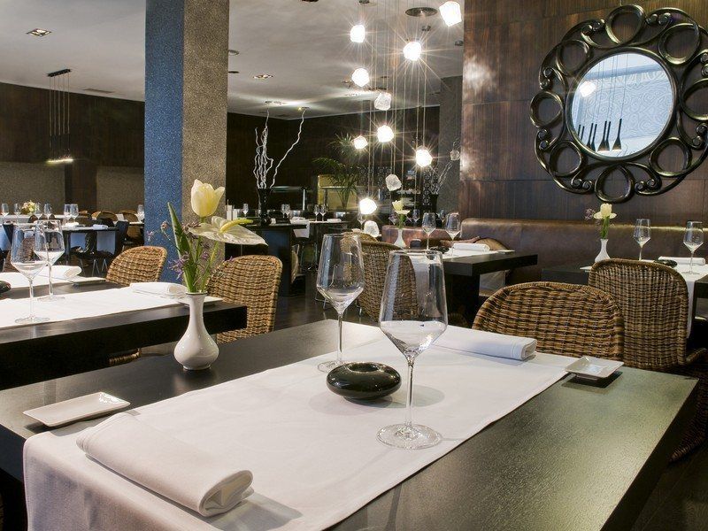 Occidental Santa Cruz Contemporaneo Hotel Exterior photo